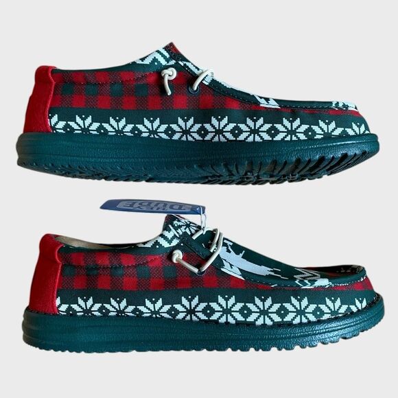 NWB Hey Dude Men\'s Wally Holiday Cheer Slip-On Shoes 10 Green/Multi Comfy Preppy